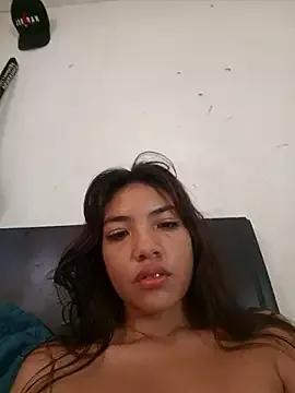 RoomExotic11 on StripChat 
