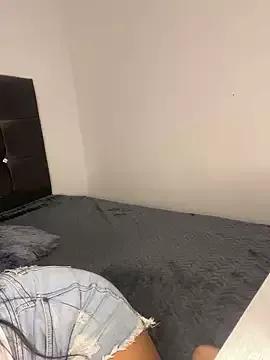 Rosa_25x on StripChat 