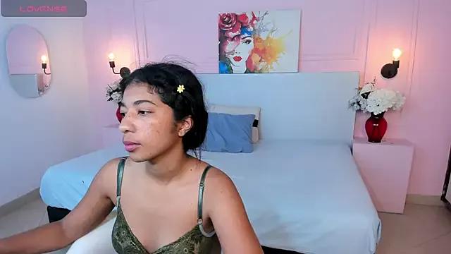 RoseJoe3 on StripChat 