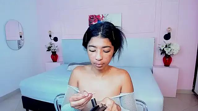 RoseJoe3 on StripChat 