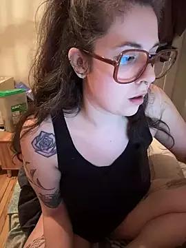Rosiee69_ on StripChat 