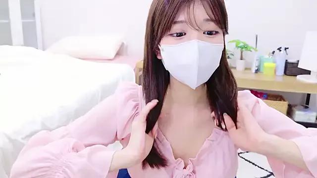 Group Runarunapi on StripChat