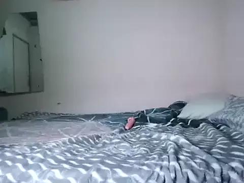 Safiya2121 on StripChat 