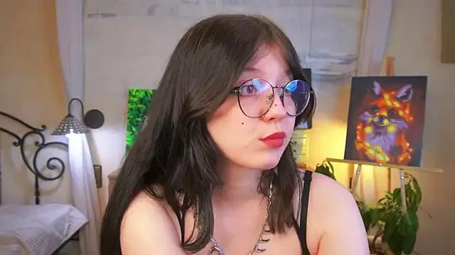 SallyBarnecc on StripChat 