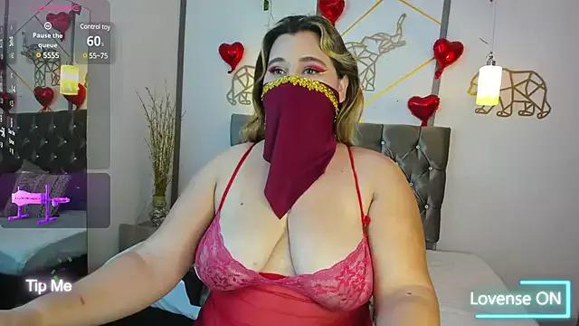 SalmaZaman on StripChat