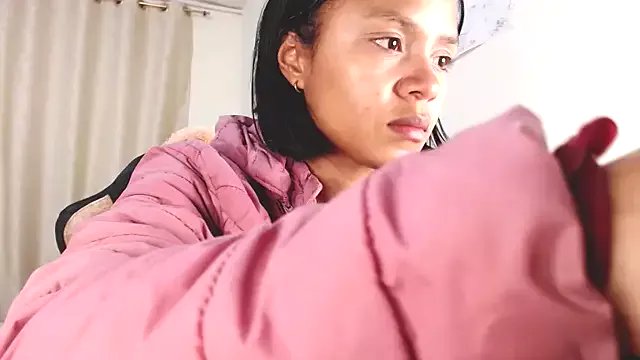 Freechat Samary_thomas on StripChat