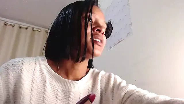 Freechat Samary_thomas on StripChat