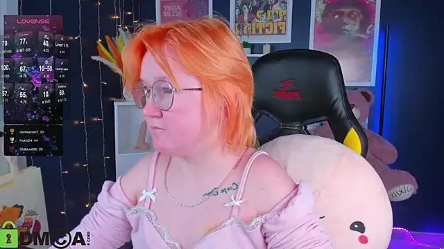 Sara_Robinson on StripChat 