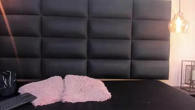 selenenoir1 on StripChat