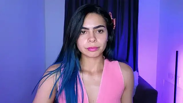 sexyladyy_ — make me come with your vibrations