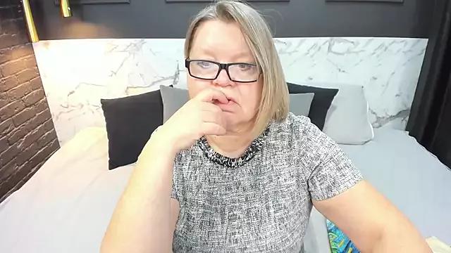 Freechat Shannonshine on StripChat