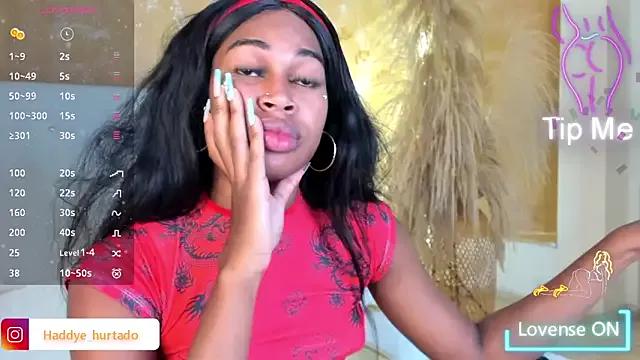 shenielxx on StripChat 