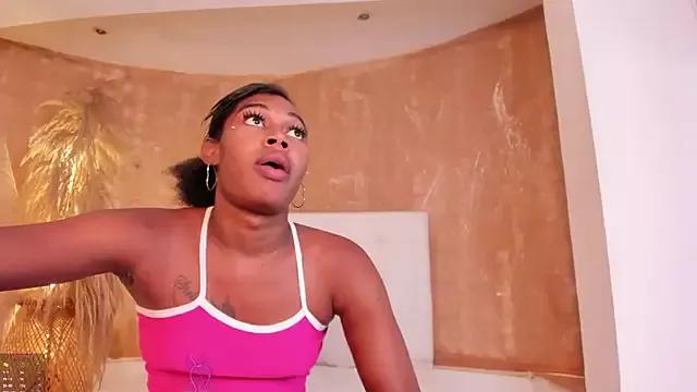 shenielxx on StripChat 