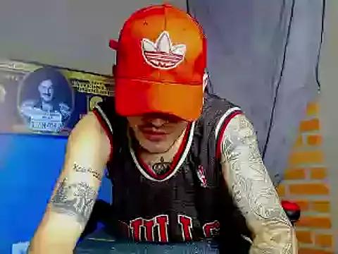smoker445 on StripChat 