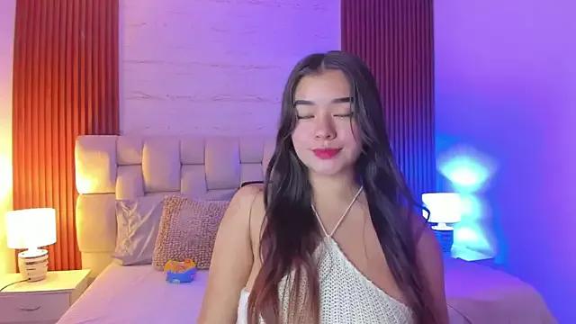 SophiaWylde on StripChat 