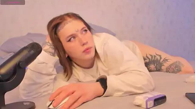 Spliti_moon on StripChat 