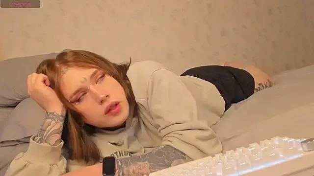 Spliti_moon on StripChat 