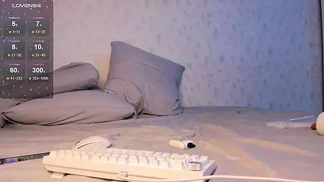 Spliti_moon on StripChat 