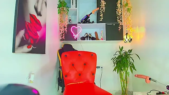 Freechat SQUIRT4UMEGAN on StripChat