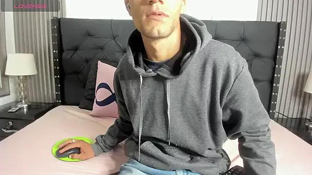 stefany_pablo1 on StripChat