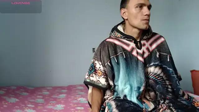 stefany_pablo1 on StripChat