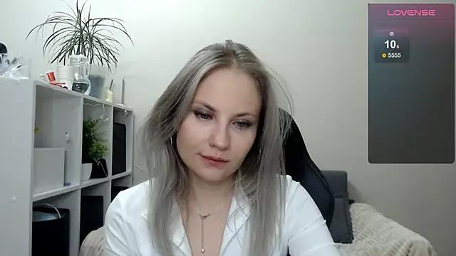 Sunny_bunny6 on StripChat