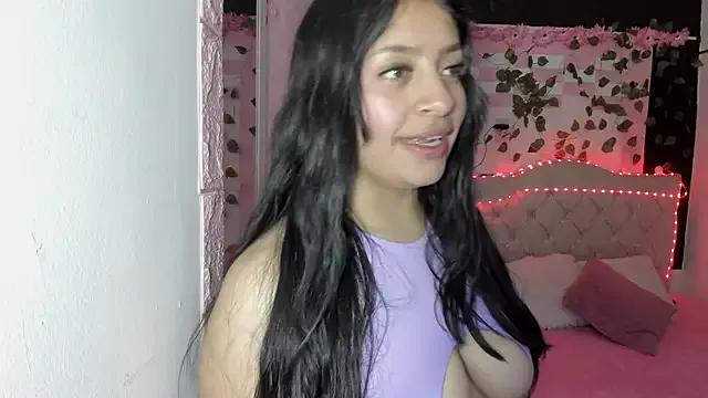 suri_tg on StripChat 