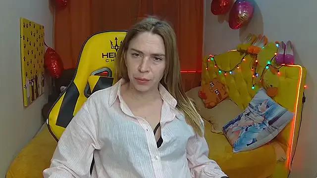 TessaDaybreak on StripChat 