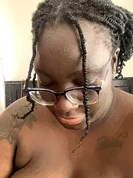 Freechat Toomuch_Squirt on StripChat