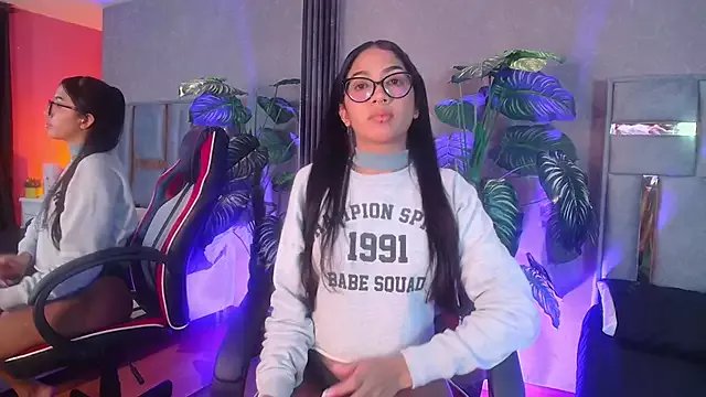 Freechat Tyla_Ks on StripChat