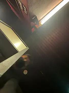 usu0130 on StripChat