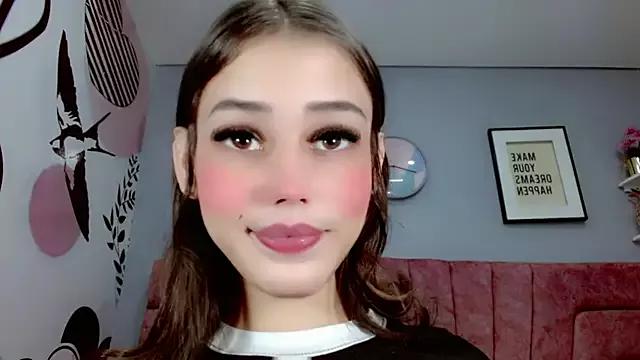 ValeriaAguilar on StripChat 