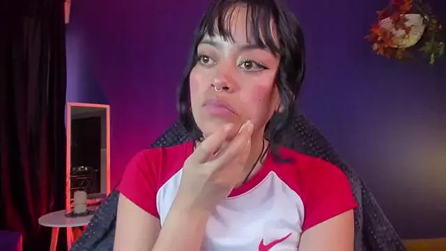 vanelope11 on StripChat 