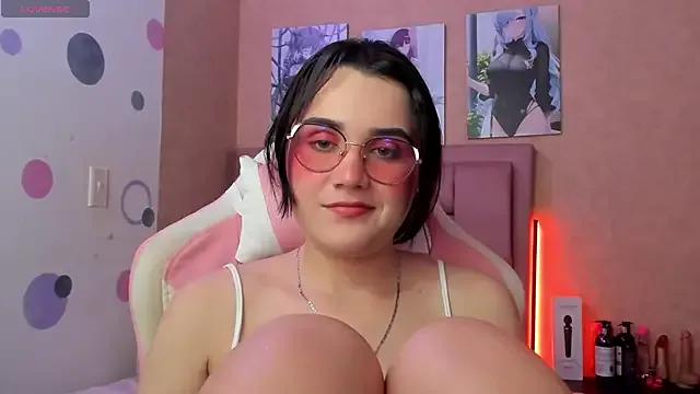 violet_evergarden2 on StripChat 