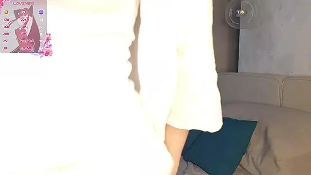 WilonaBow on StripChat 