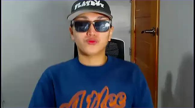 WONDERWOMAN2023 on StripChat 