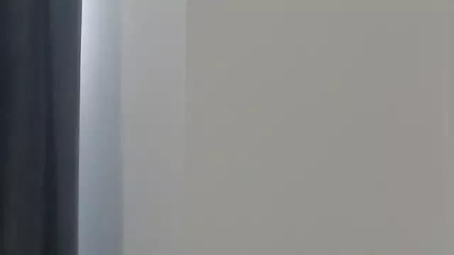 YourSweetSinn on StripChat 