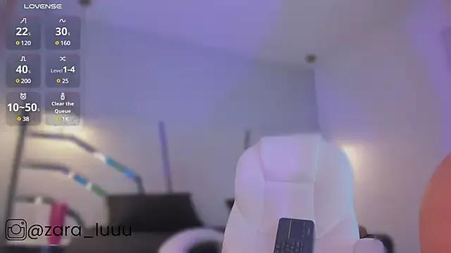 zara_lu on StripChat 